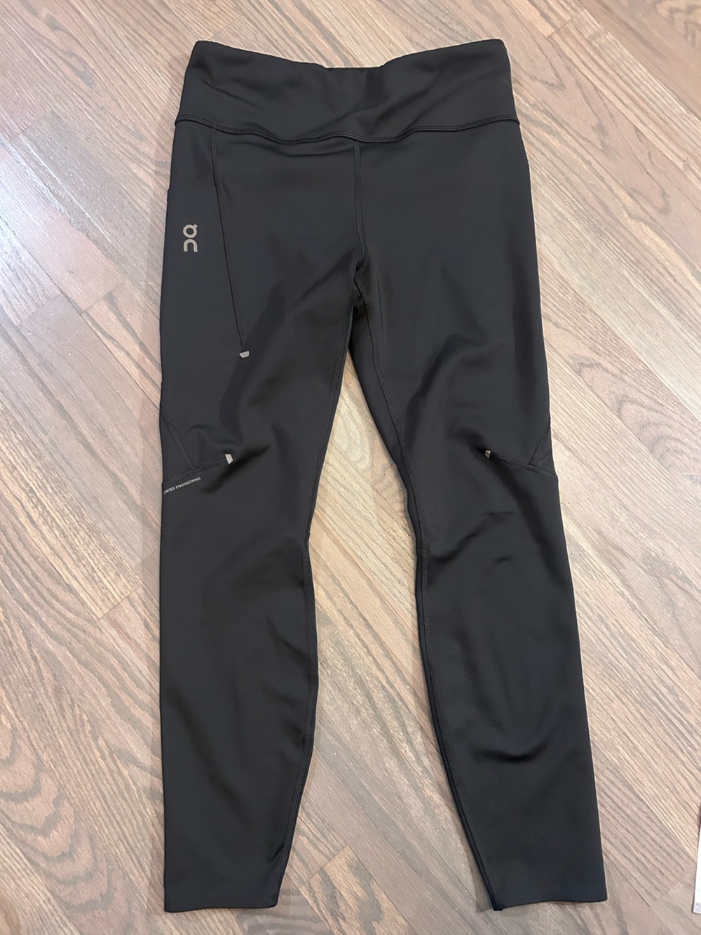 On Running women’s  Black Performance Winter Jogger Tights